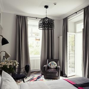 Kollmann Rooms And Apartments